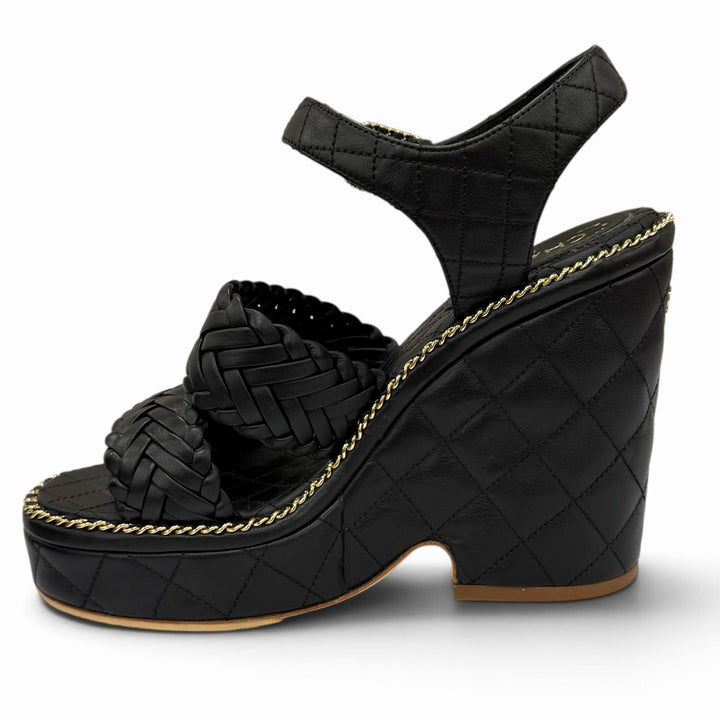 Great CHANEL Sandals COCO Mark Matelassé Wedge Heel Leather black 35 G30758