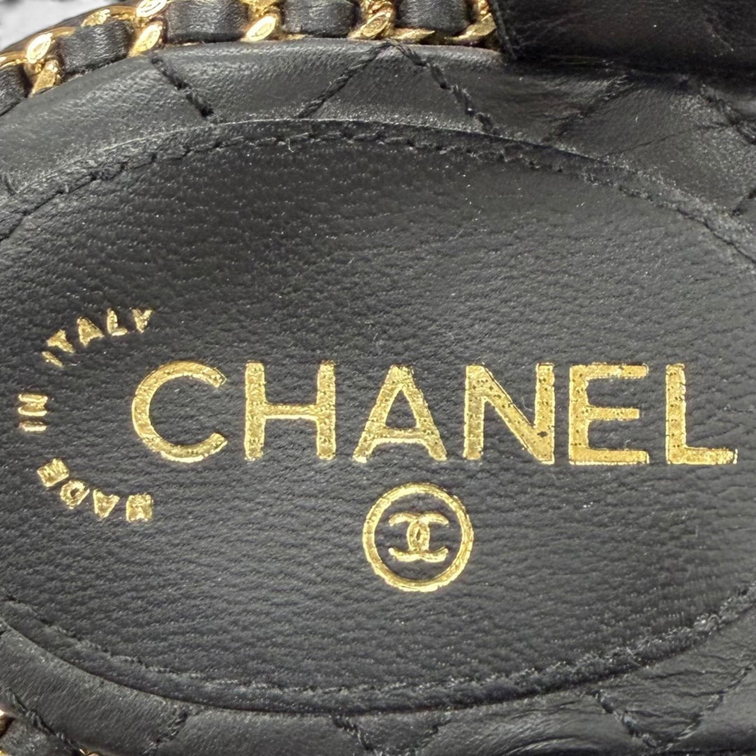 Great CHANEL Sandals COCO Mark Matelassé Wedge Heel Leather black 35 G30758