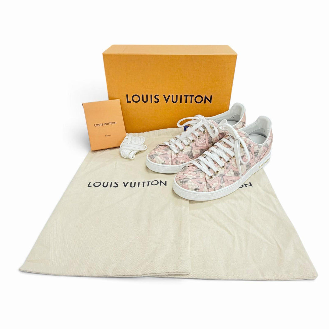 Pristine LOUIS VUITTON Low cut sneakers Damier Azul Tai Sienne IT 36