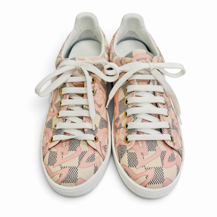Pristine LOUIS VUITTON Low cut sneakers Damier Azul Tai Sienne IT 36