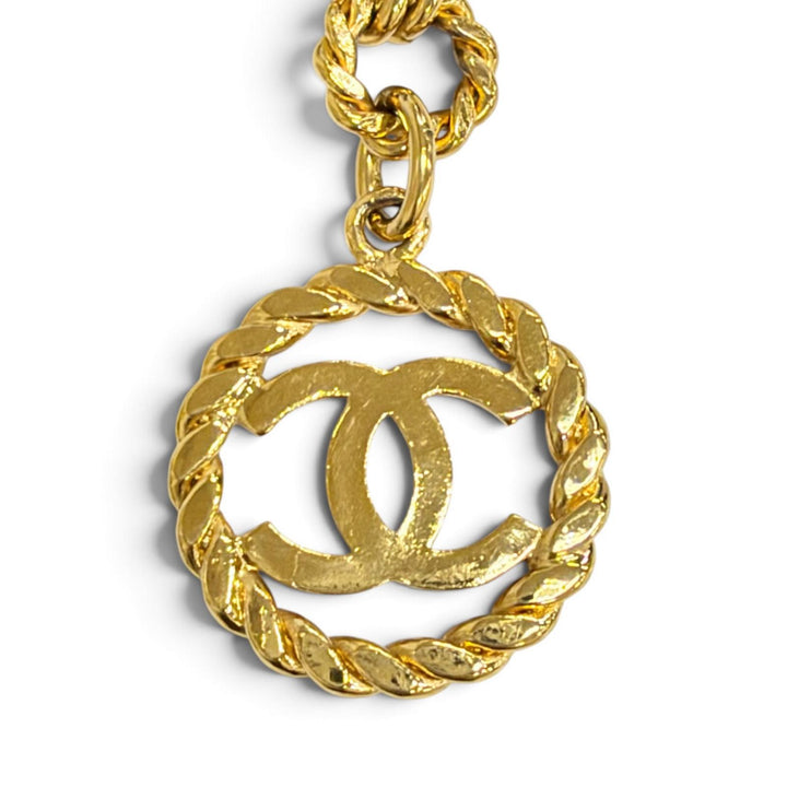Great CHANEL belt COCO Mark Long Chain gold Women 25