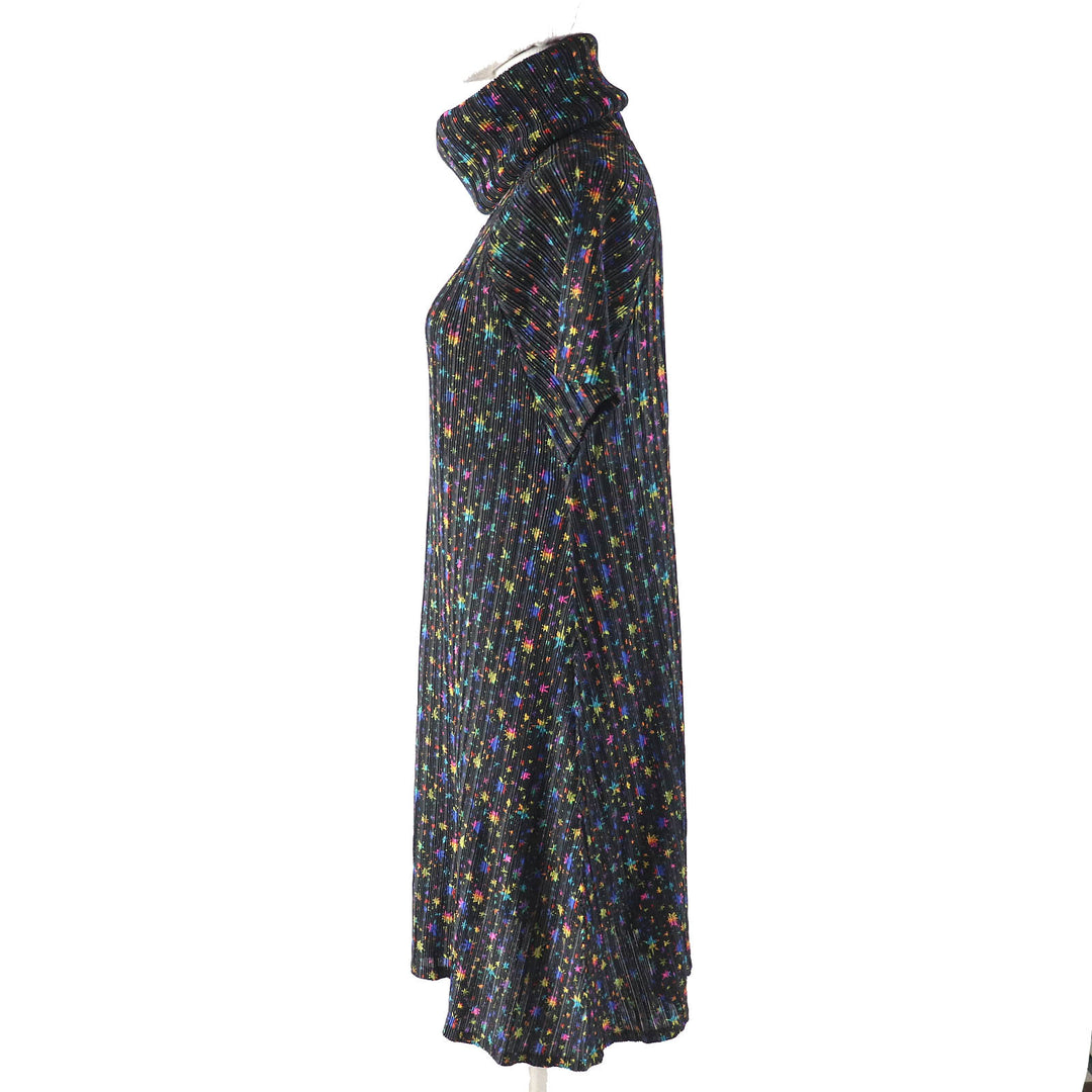 Excellent PLEATS PLEASE one piece Star pattern, all-over print, with snood