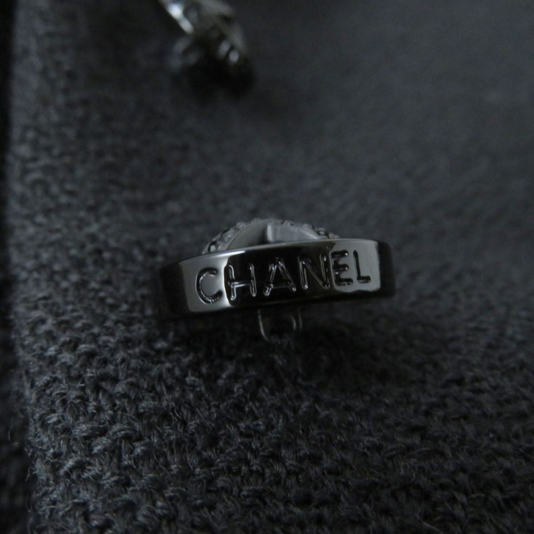 Discounted Excellent CHANEL coat black Women