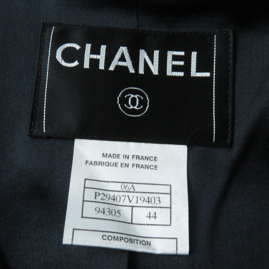 Discounted Excellent CHANEL coat black Women