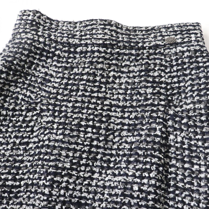 Discounted 
 Great CHANEL skirt multicolor Nylon Women 38