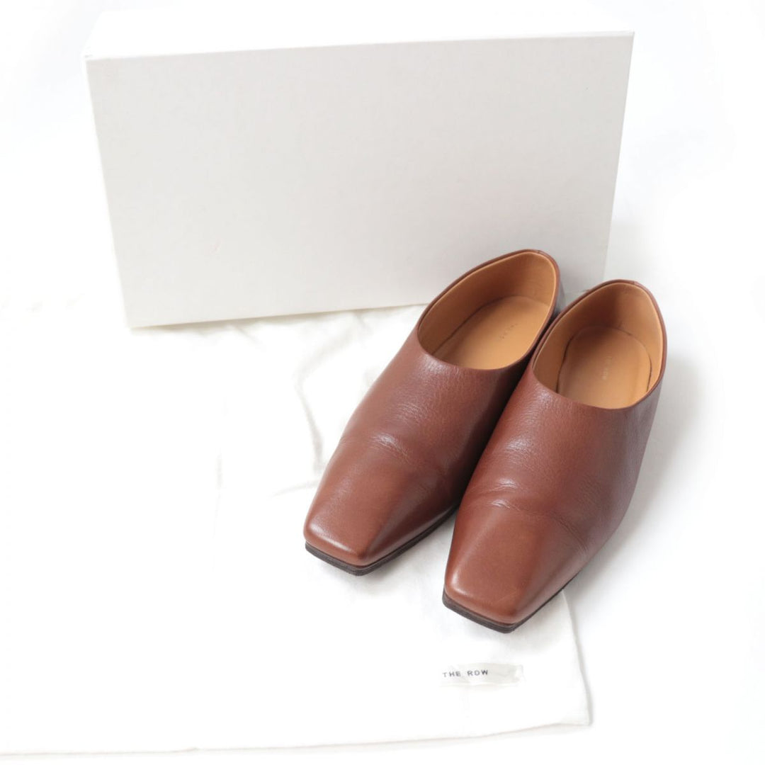 THE ROW pumps Brown leather Women 35.5