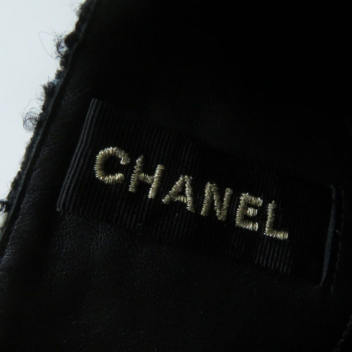 Discounted 
 Great CHANEL boots black leather Women 35.5