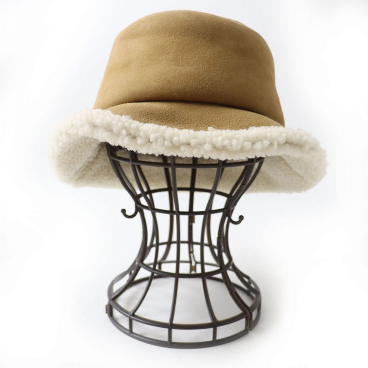 Discounted Christian Dior hat Camel Mouton Women 57