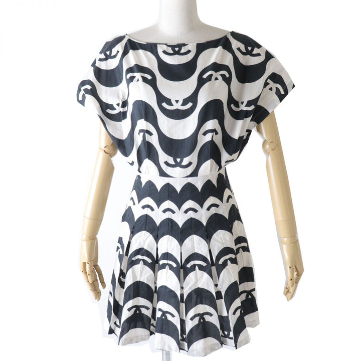 Discounted CHANEL one piece NOIRxECRU cotton Women 34