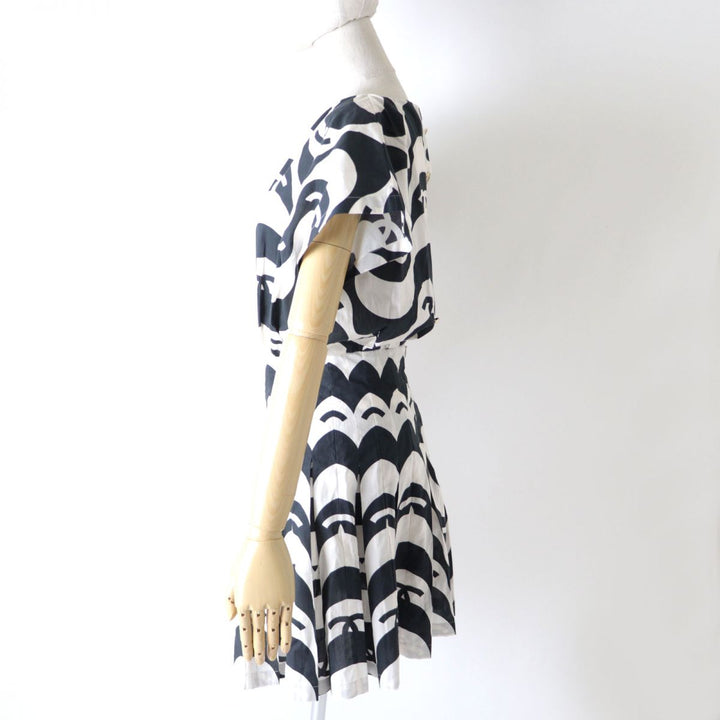 Discounted CHANEL one piece NOIRxECRU cotton Women 34