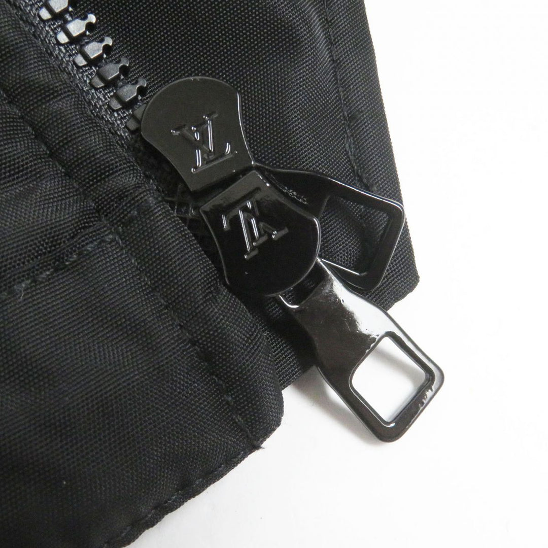 Discounted Excellent LOUIS VUITTON Blouson Black x blue Nylon mens 48